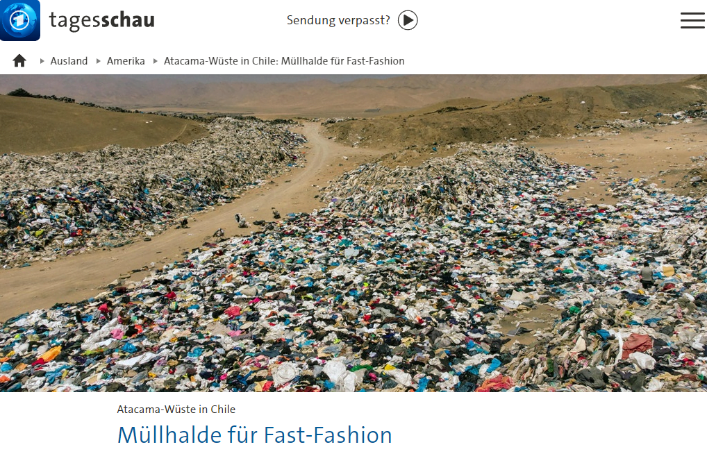 Screenshot Tagesschau vom 02.02.22 Müllhalde für Fast Fashion-Atacama Wüste Chile